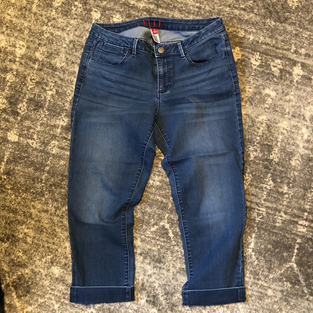 Elle Capri Stretch Jeans Size 10